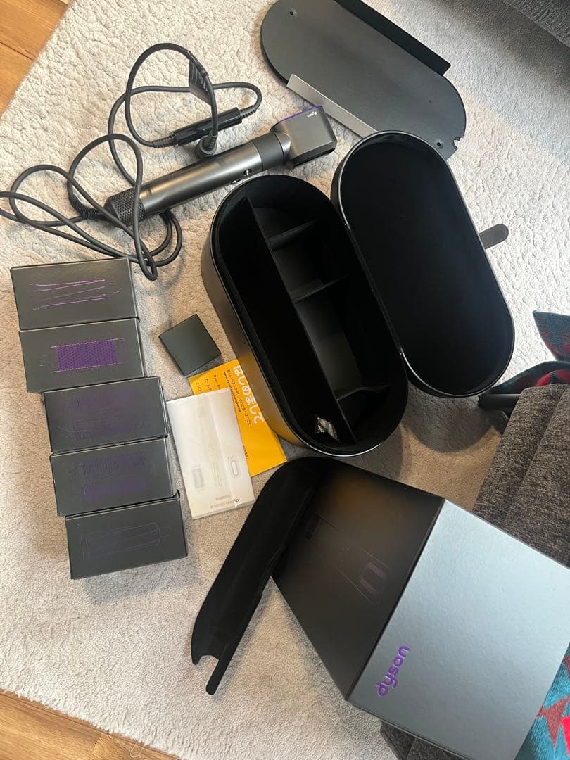 ダイソン エアラップ ヘアドライヤー　美品