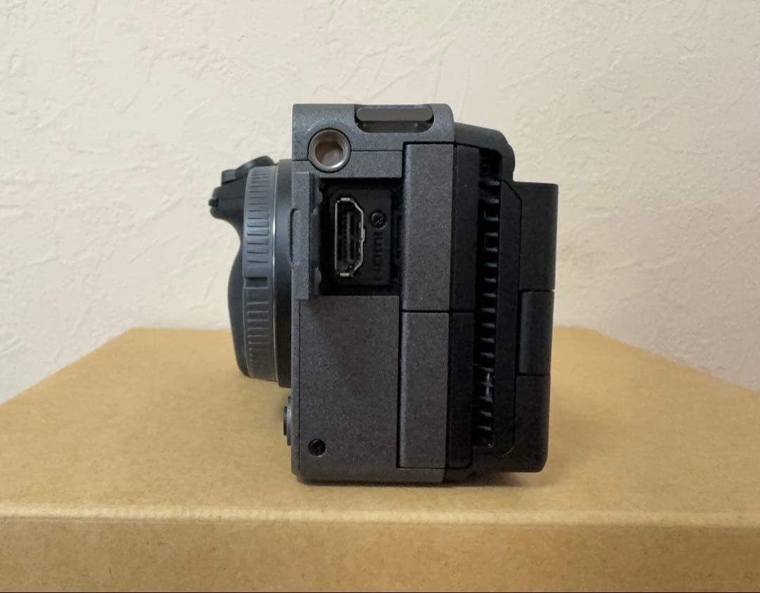 SONY Cinema Line カメラ ILME - FX3 使用回数わずか