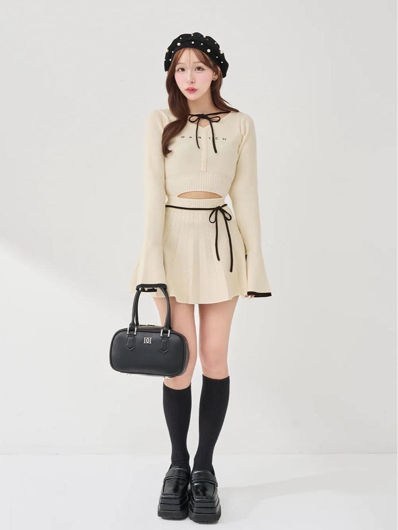 新品タグ ダーリッチ ウエストオープンリボンデザインニットミニワンピース フリー