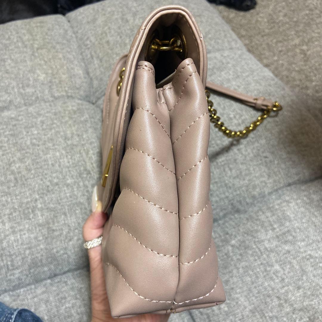 Louis Vuitton キルティングショルダーバッグ