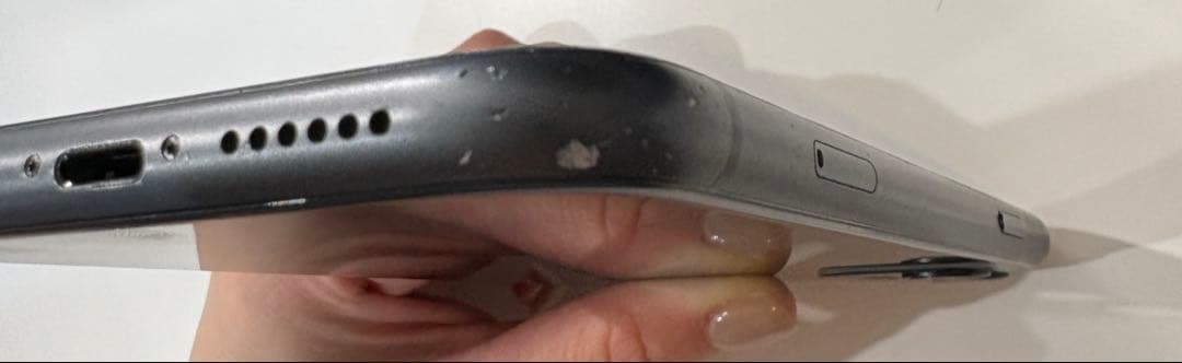 iPhone11 ブラック　64GB