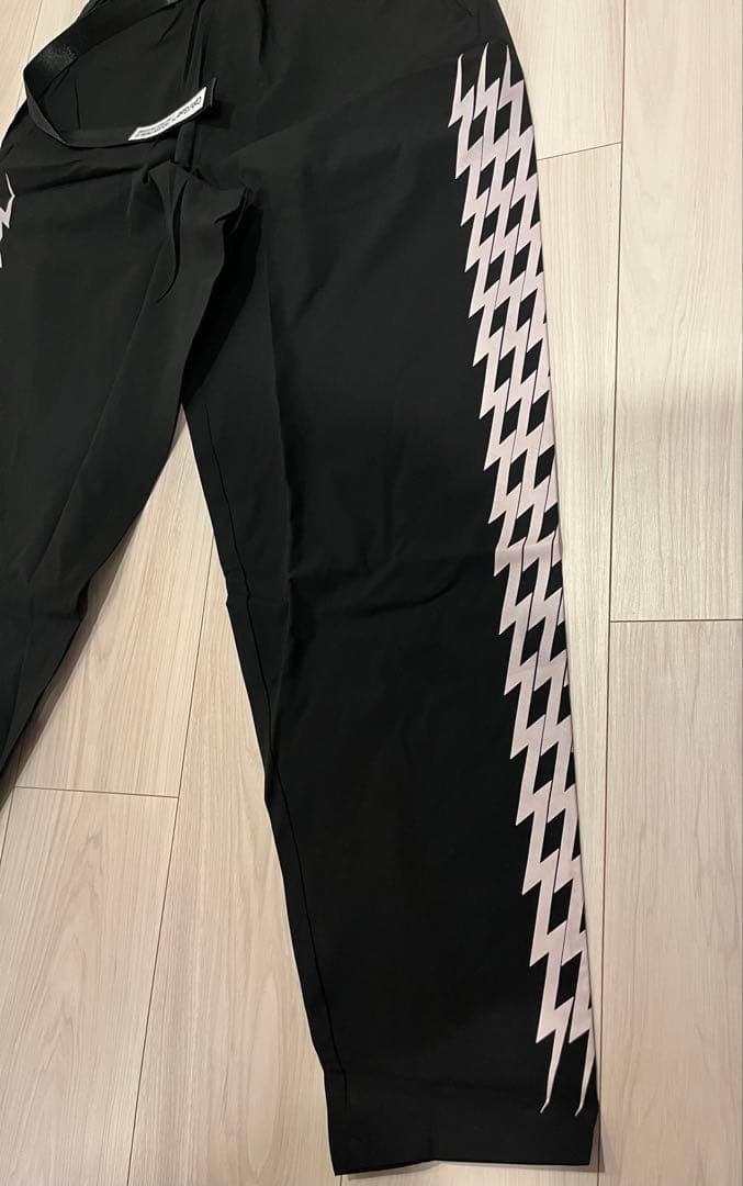 CPH GOLF THUNDER STRIPES 上下セット 【黒/上L/下M】