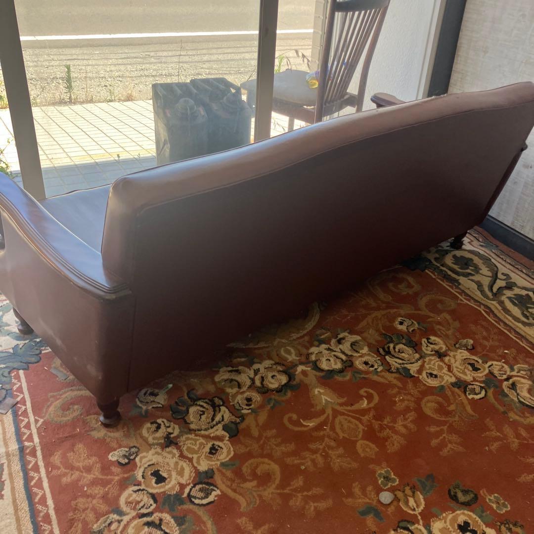 昭和レトロ オールドカリモク 古家具 三人掛けレザーソファー アームチェア 装飾