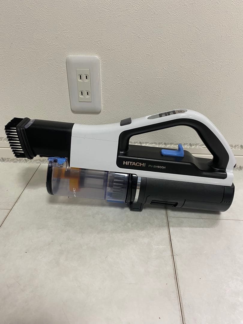 HITACHI コードレス掃除機 PV-BH900H　バッテリーの状態良好