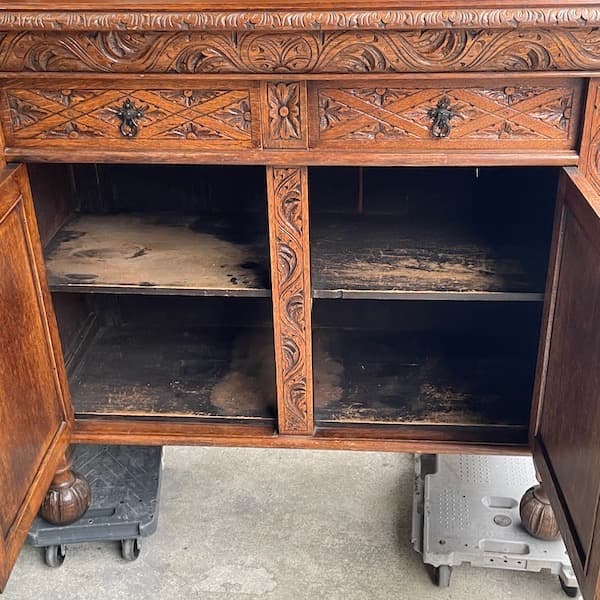 1880年頃　イギリスアンティーク　ミラーバックキャビネット　カップボード