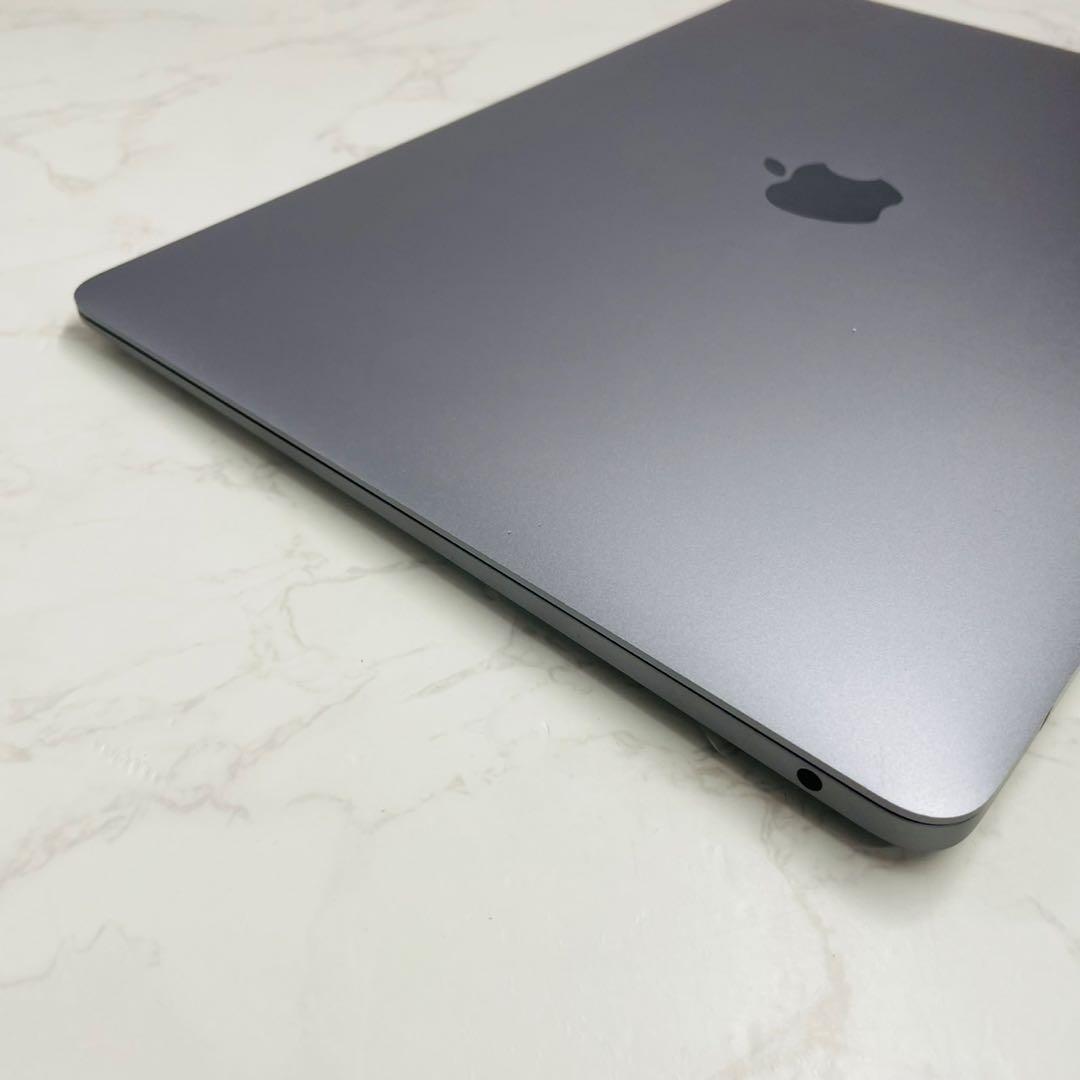 MacBook Air 2020 13インチ M1 8GB 512GB