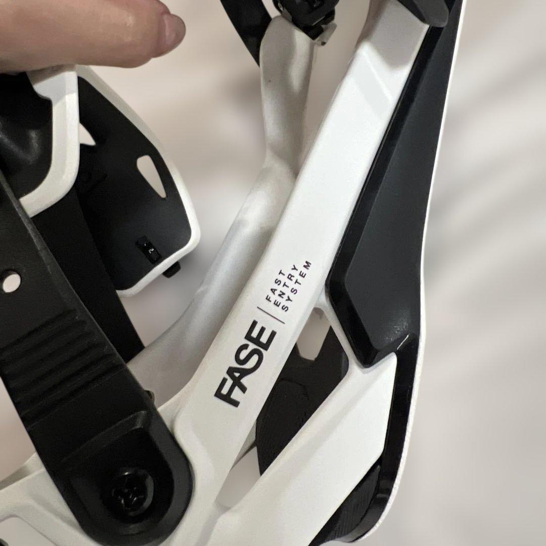 JONES MERCURY FASEスノーボード　ビンディング M ホワイト