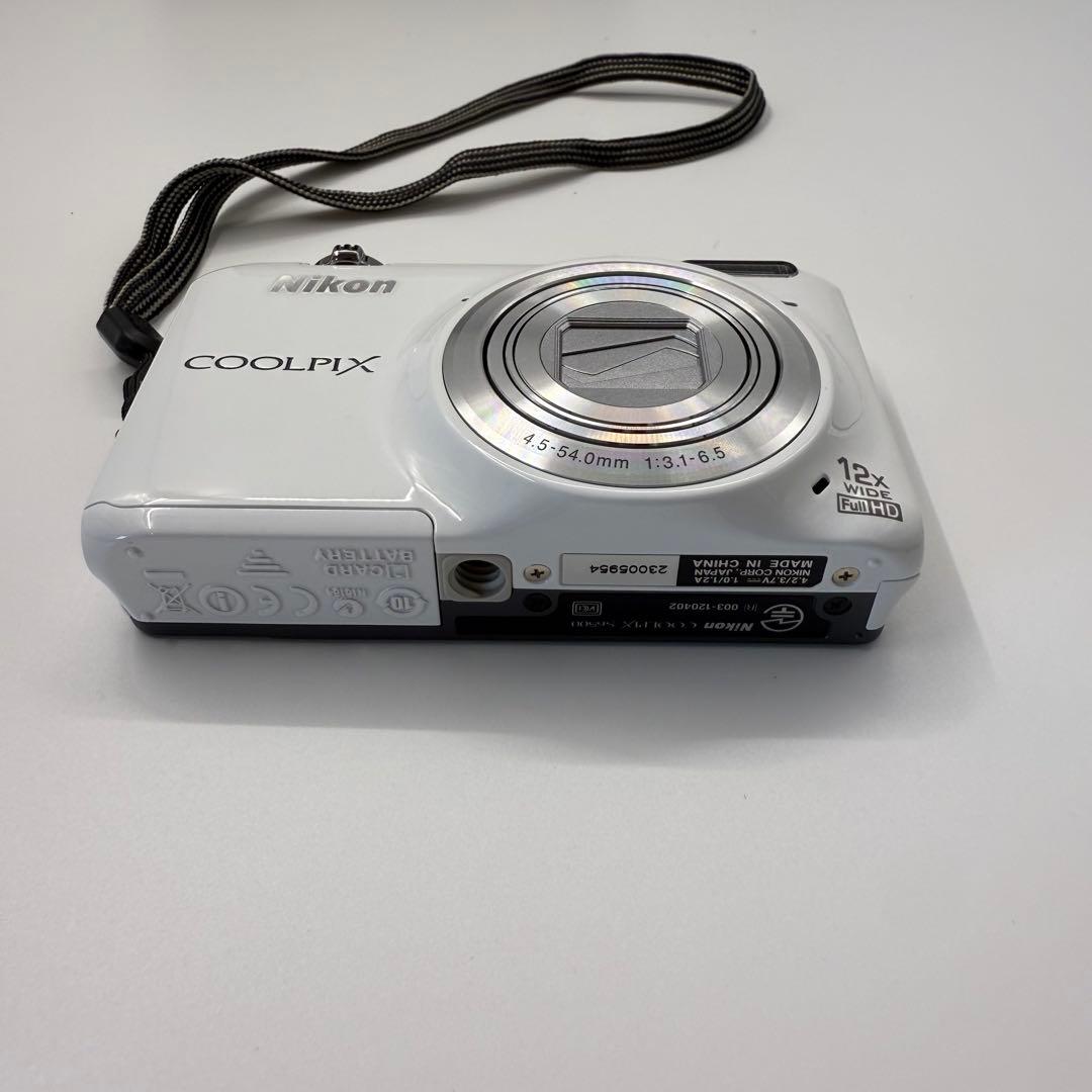 Nikon COOLPIX S6500 ホワイト