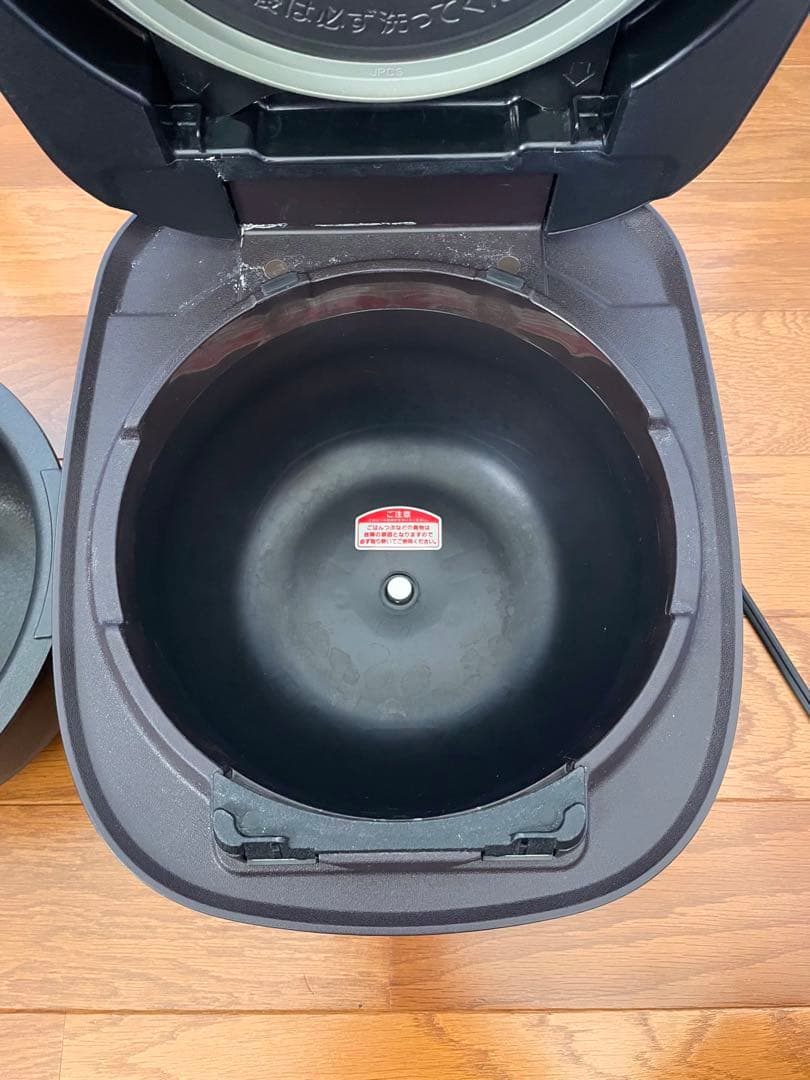 【美品】TIGER JPC-H100 炊飯器 圧力IH 炊きたて タイガー