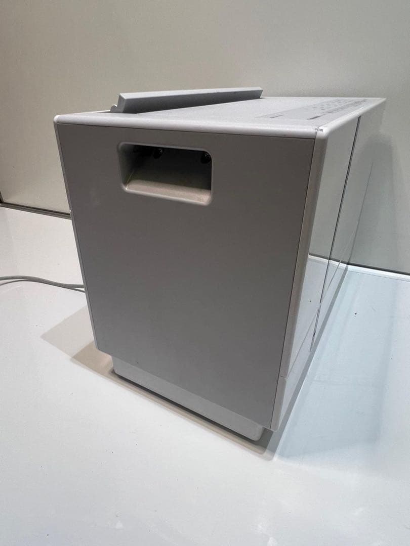 Panasonic 衣類乾燥除湿機 F-YHUX90 動作品