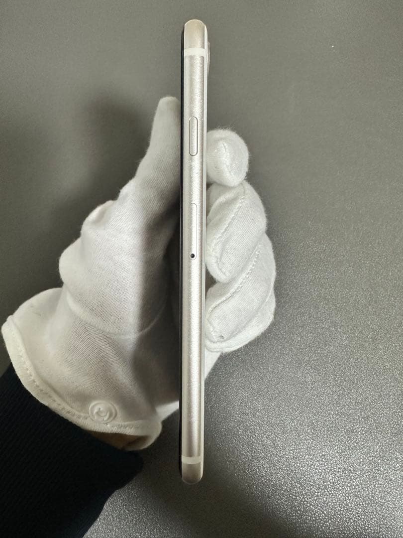 iPhone SE3 第3世代 128GB SIMフリー バッテリー100%白