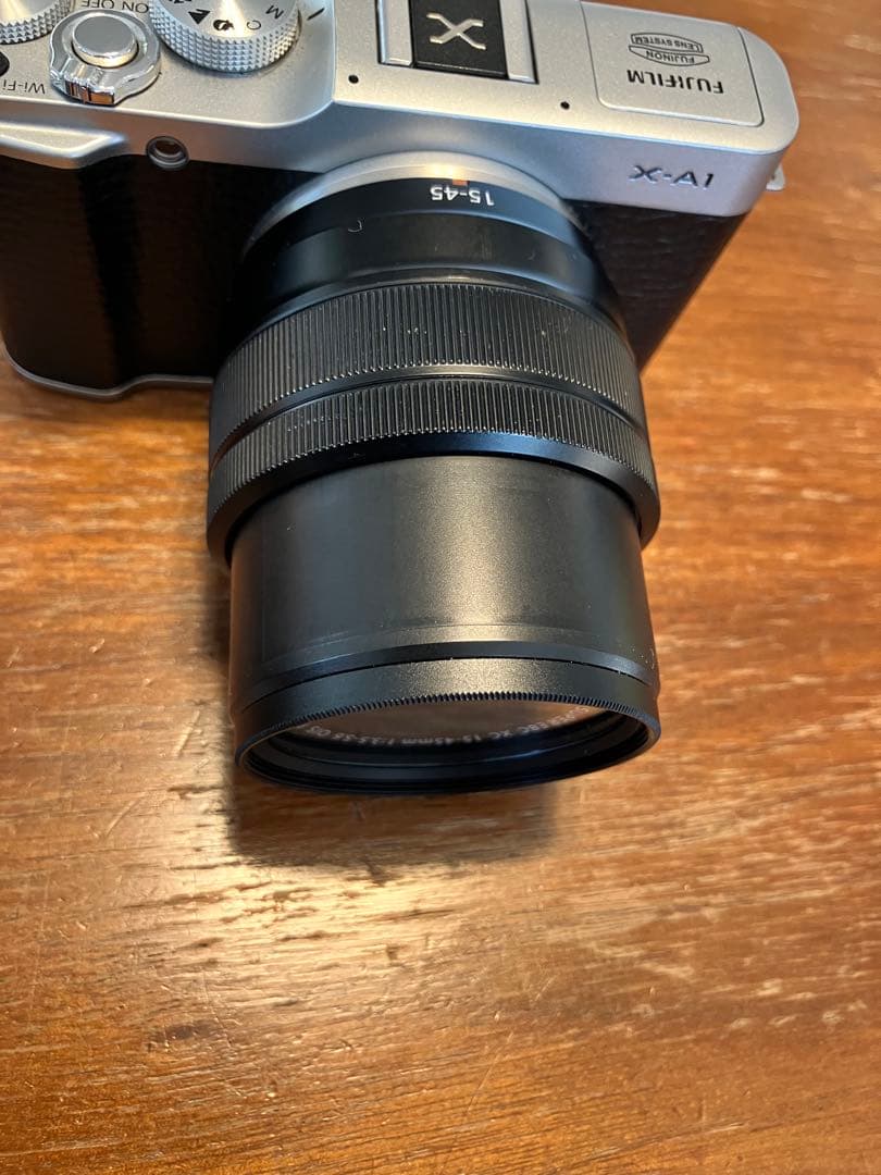 【SALE】稼働品 FUJIFILM X-A1 ズームレンズ 充電器付