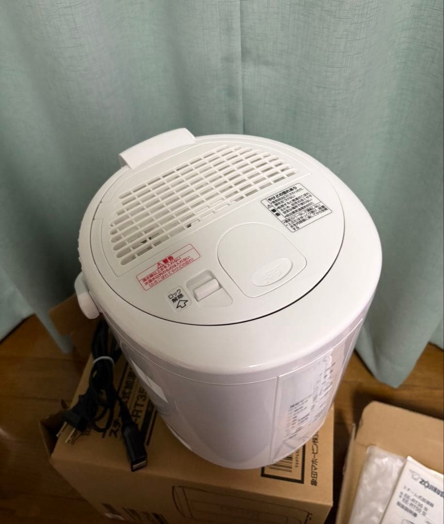 【極美品】象印スチーム式加湿器 EE-RT35-WA 350ml 2024年式