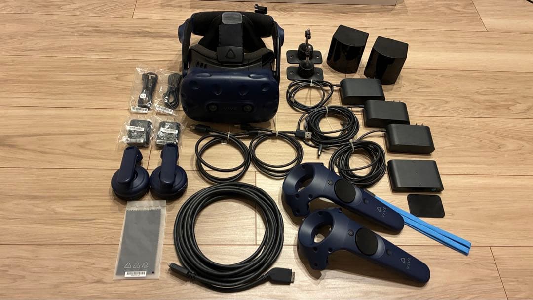 HTC VIVE PRO VRヘッドセット ベースステーション