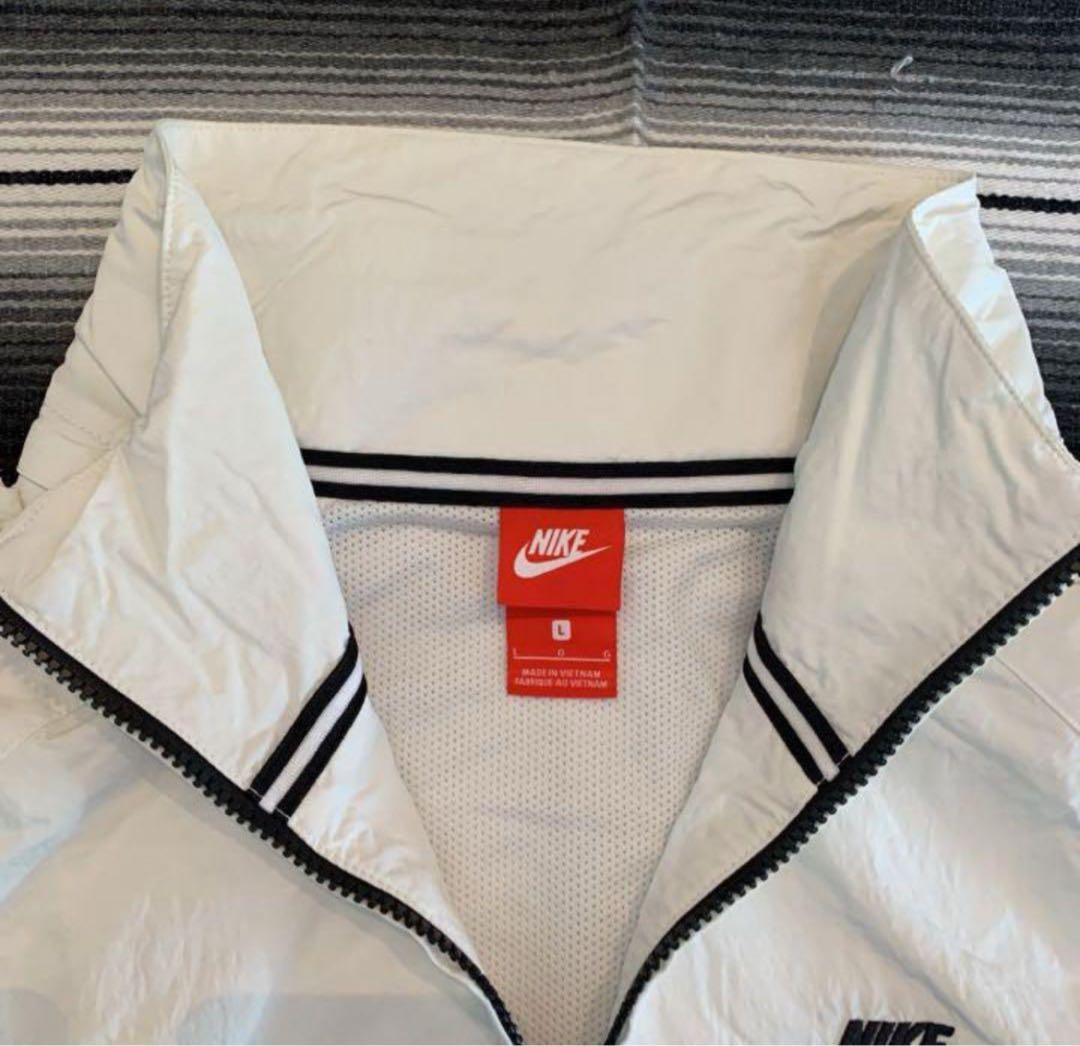 Nike ナイロンジャケット ホワイト/ブラック