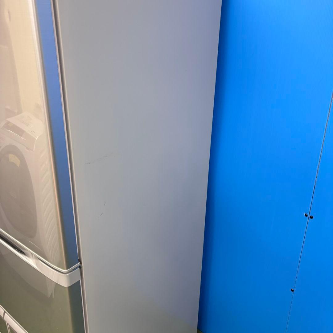 642 ファミリー向け　大型冷蔵庫　6ドア　観音開き　フレンチドア　400L強