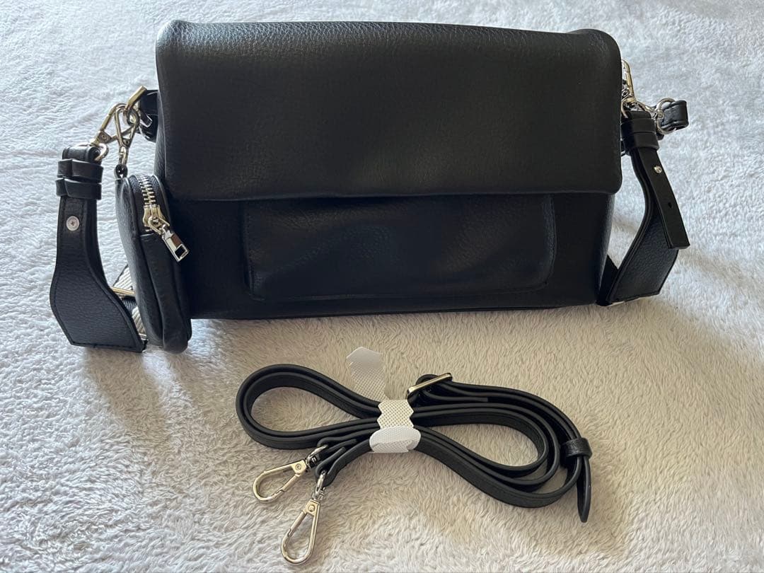 nouer ボディバッグ ブラック