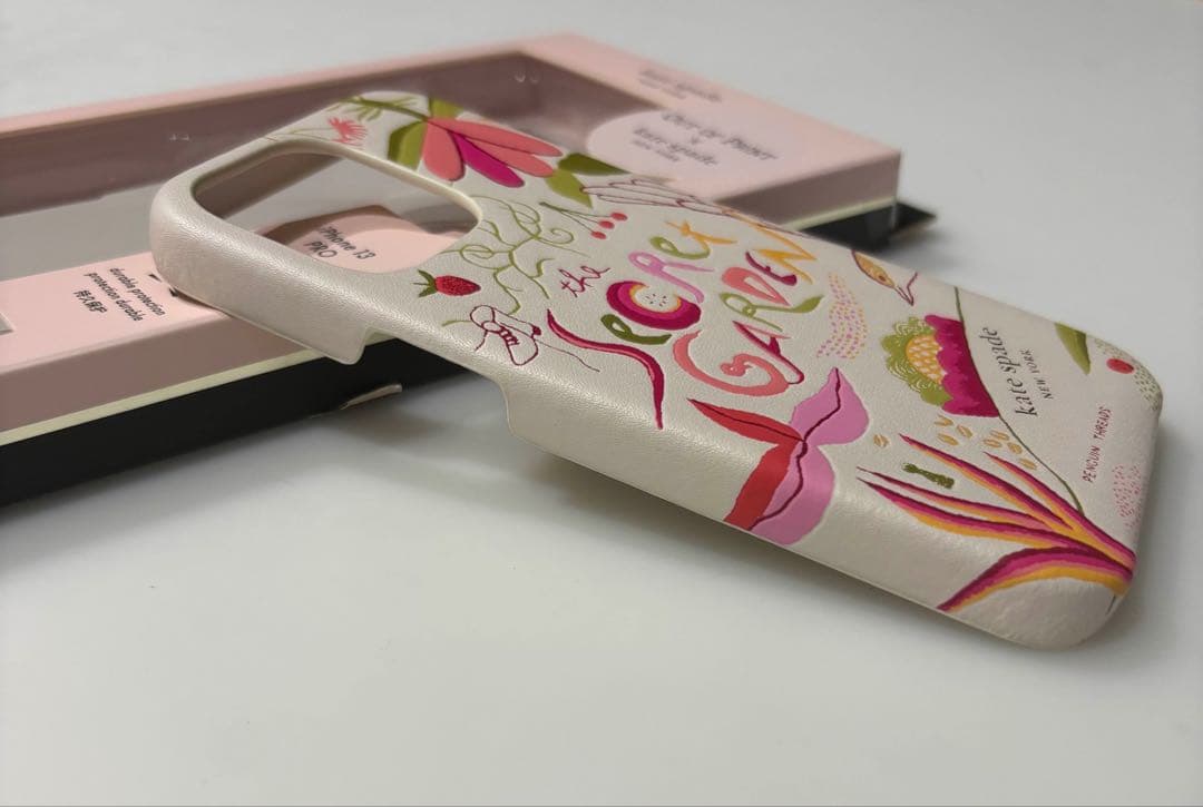 ☆新品☆ iPhone13Proケース KATE SPADE マルチ K9233