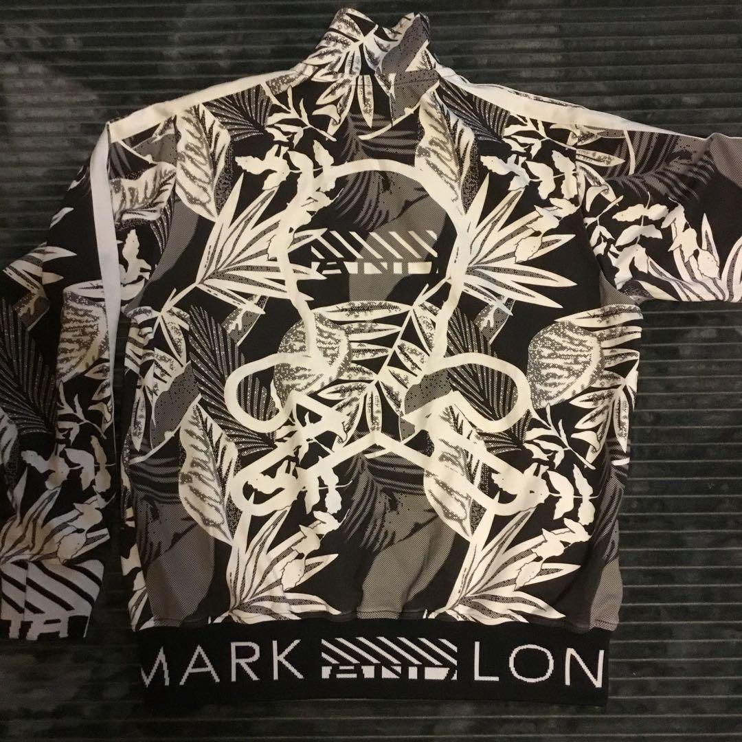 木村拓哉さん着用 マークアンドロナ ボタニカル柄ジャージブルゾン