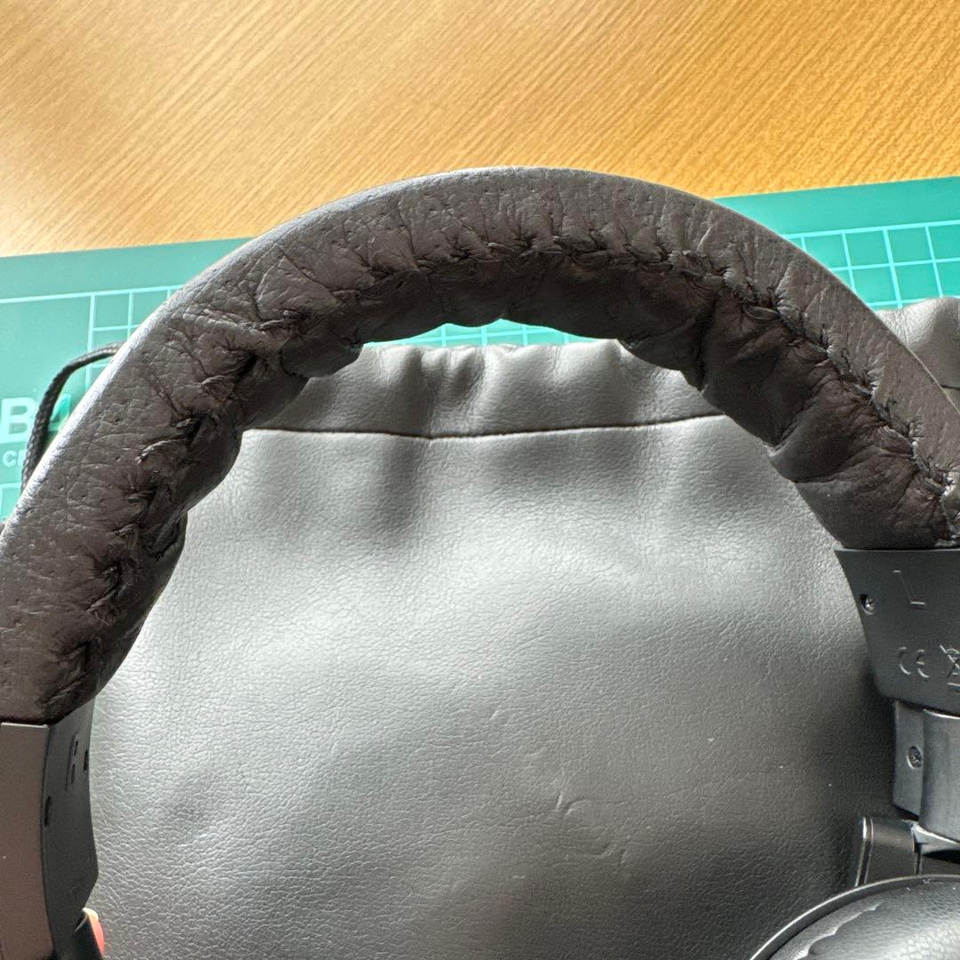 Audio-Technica ATH-M40x ブラック 収納ケース付き