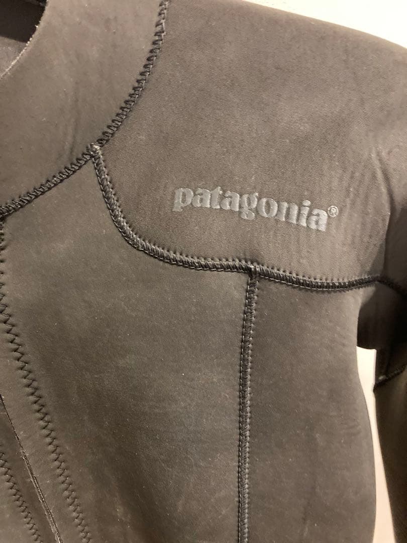 （See The Sun. ）patagonia タッパー Mサイズ