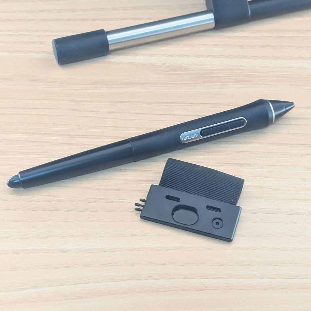 Wacom Cintiq 16 液タブ 専用スタンド付き 動作確認済 匿名配送