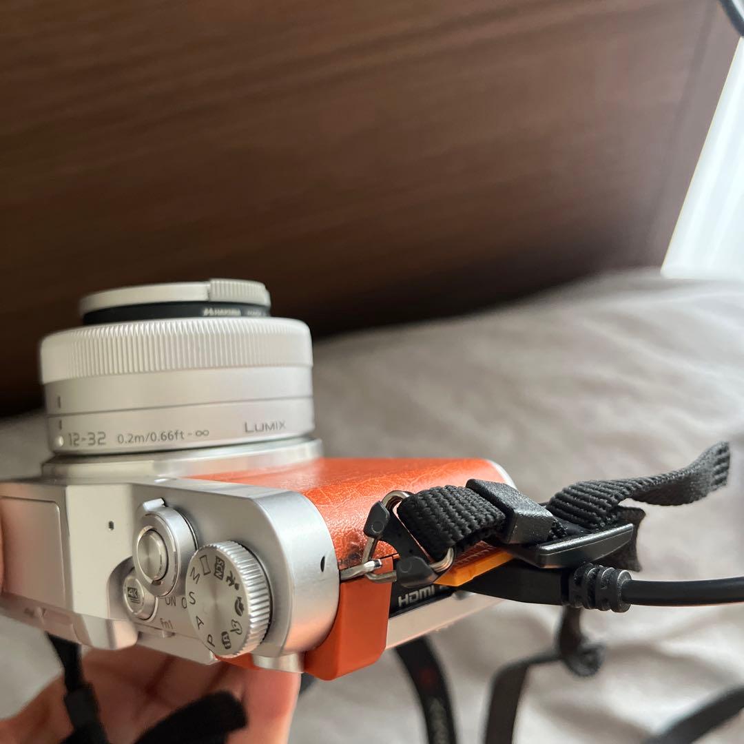 Panasonic LUMIX　DC-GF9W ミラーレスカメラ オレンジ