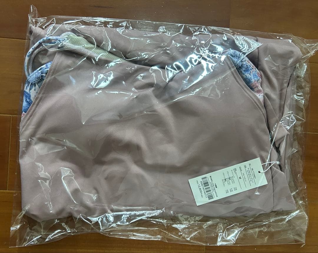 えみ　　新品　【SUKALA】エンブロイダリープリントカバーキャミソール