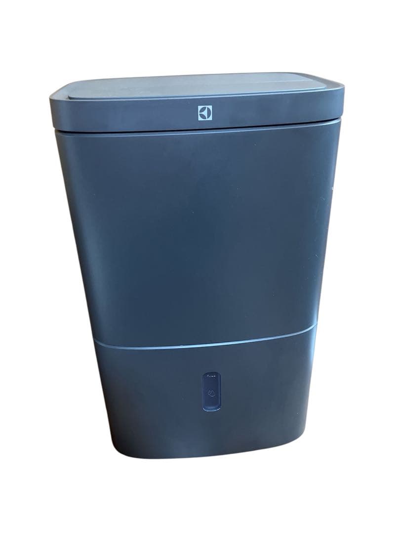 エレクトロラックス 2022年製　空気清浄機付き除湿機 EDH12TRBD3