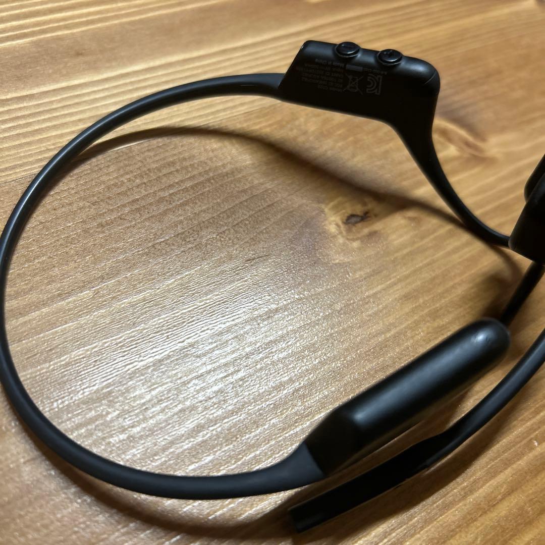 SHOKZ OPENCOMM UC 骨伝導イヤホン