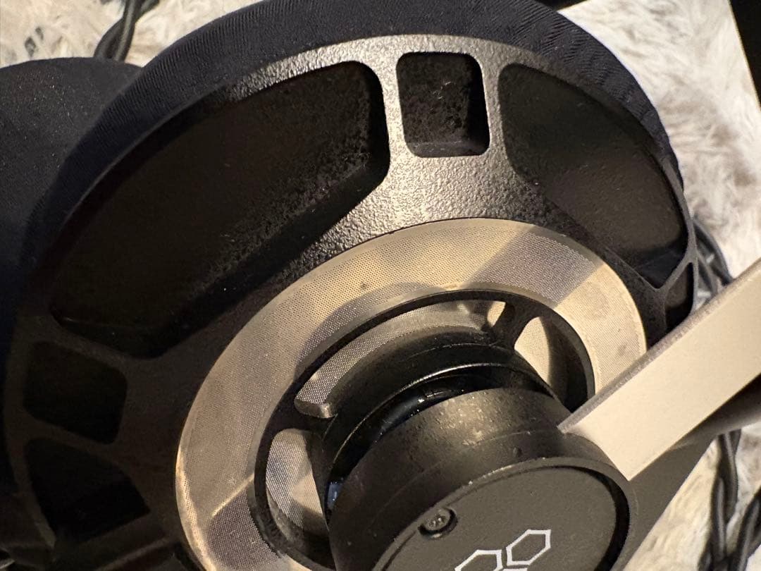 final D8000 平面磁界型ヘッドホン