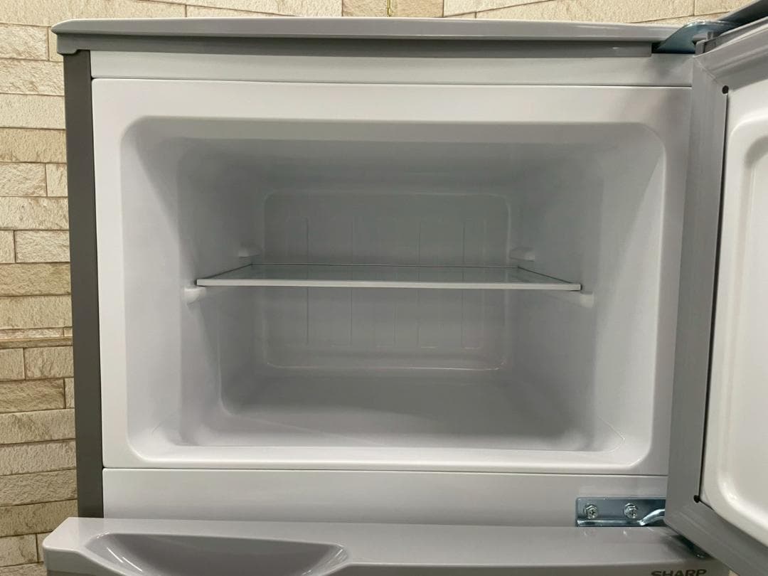 大阪送料無料★3か月保障付き★冷蔵庫★シャープ★SJ-H13E-S★SR-270