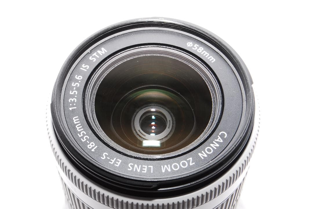 ✨スマホ転送可能 使用回数少 ✨Canon kiss X7ホワイト レンズセット