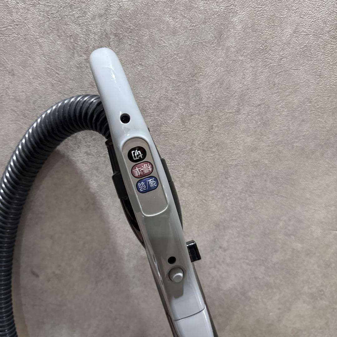 HITACHI サイクロン掃除機 キャニスター 中古 通電確認済み