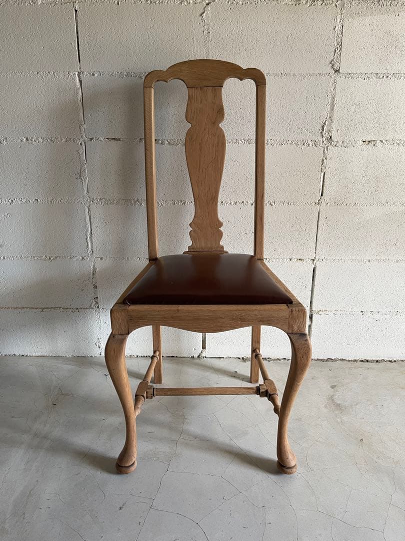 英国アンティーク　クイーンアンチェア　本革　猫脚　ダイニングチェア