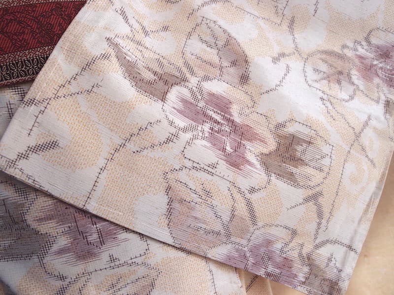 未使用　紬着物（花葉文）裄66,5　正絹美品