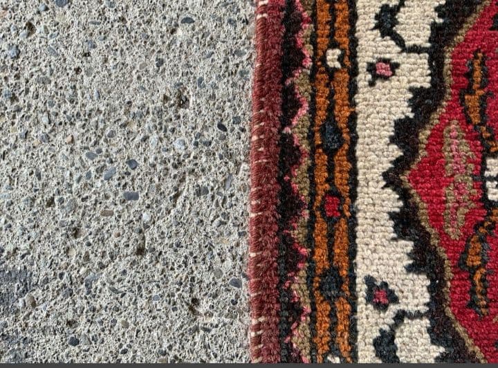 トライバルラグ★ハマダン★ペルシャ絨毯