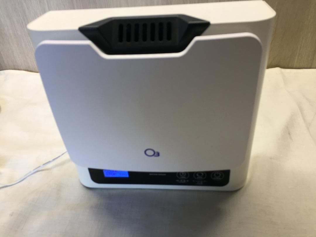 AOZ2000 小型業務用オゾン発生器 オゾン除菌消臭器 約50畳有効