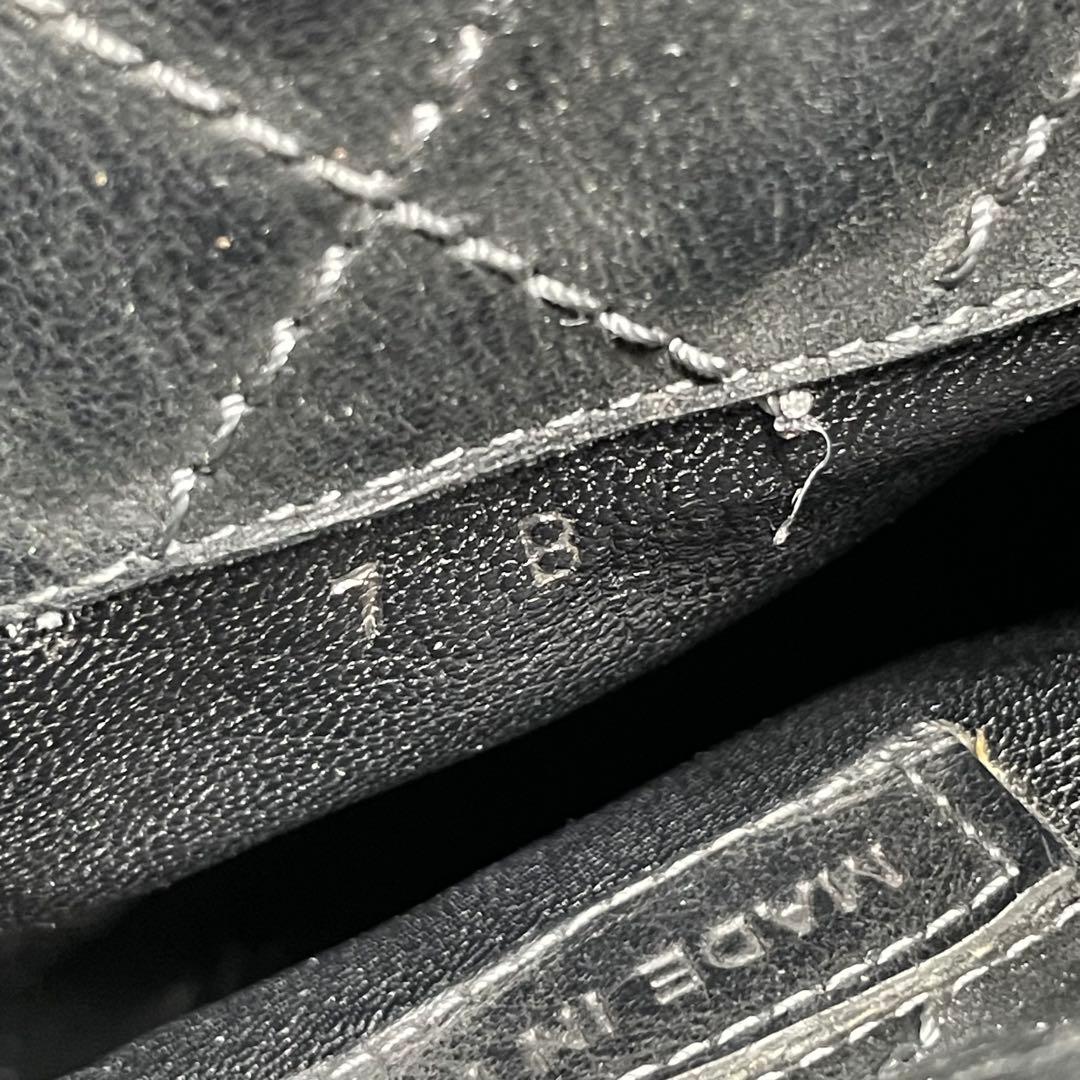 な*な様 CHANEL マトラッセ レザー ロングブーツ キルティングデザイン