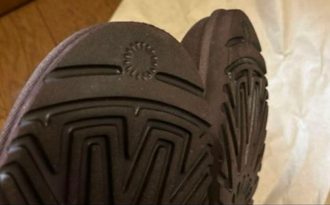 UGG ウルトラミニ　バーントシダー　26cm ブラウン　定価24,200円