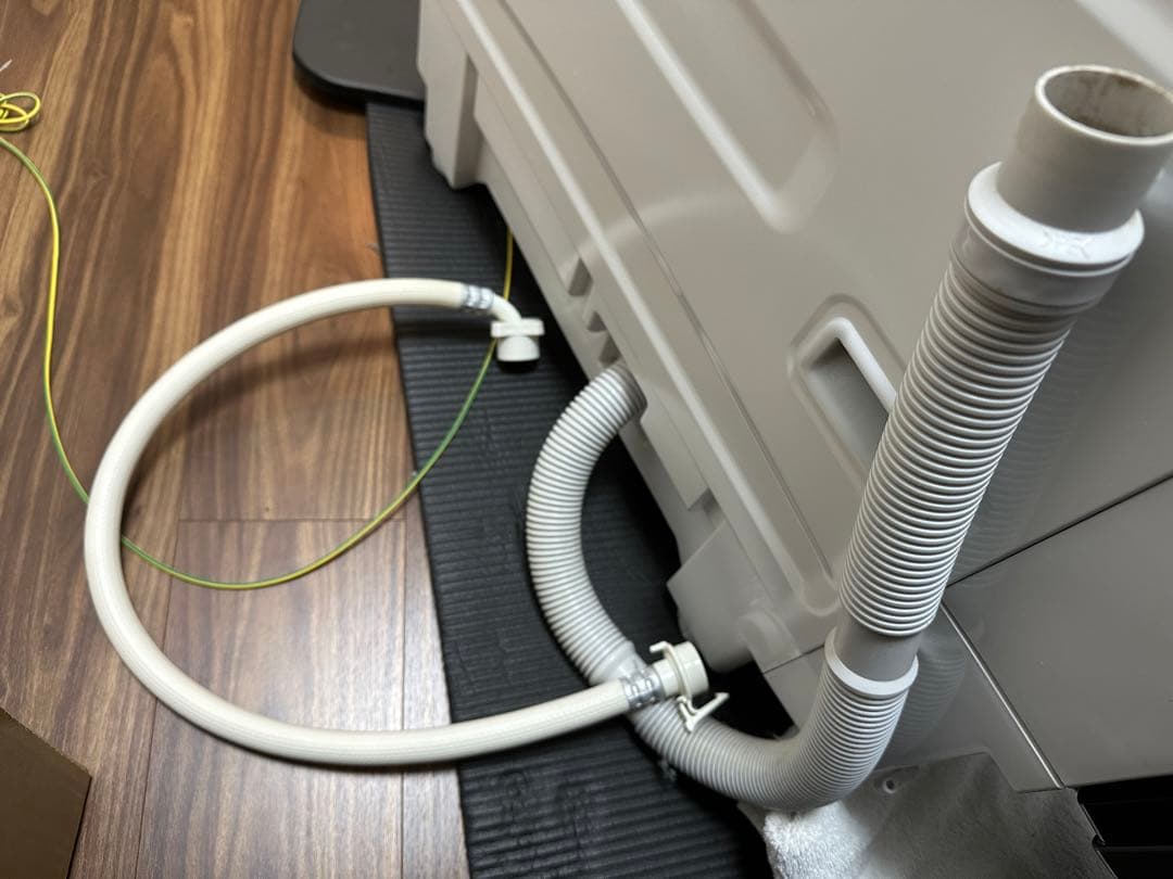 シャープSHARP ドラム式洗濯乾燥機 ES-U111 ジャンク品