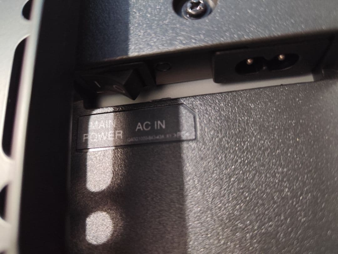 SHARP インフォメーションディスプレイ 55V型 PN-HW551