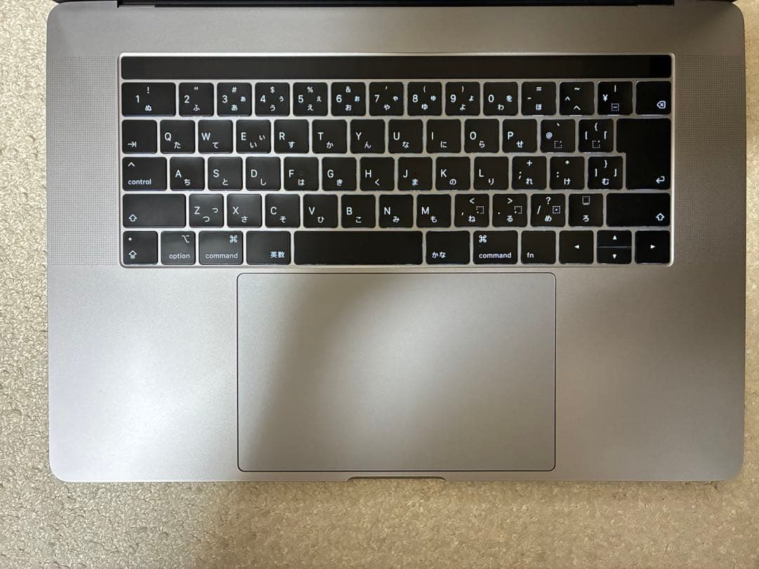 MacBookPro15インチ2018 、Corei9、SSD1TB、32GB