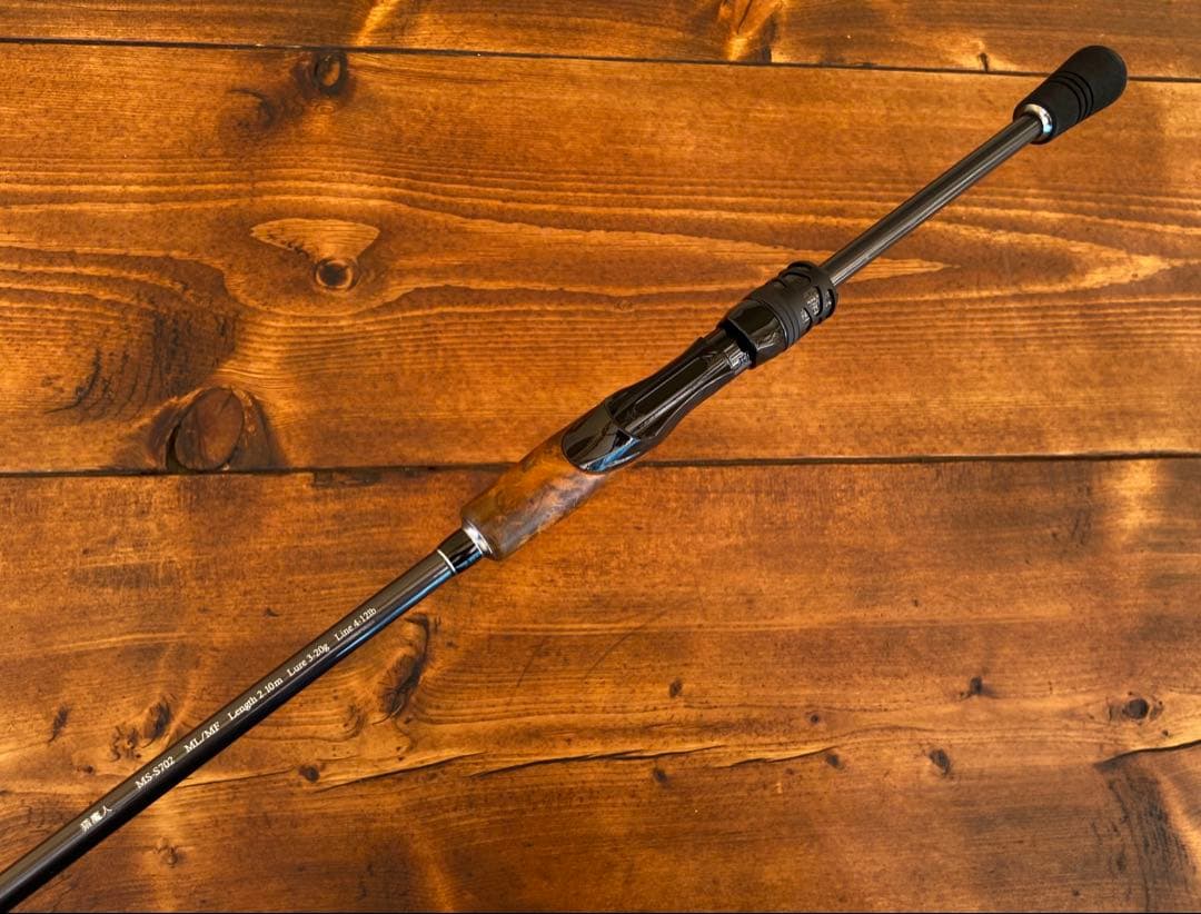 スピニングロッド　S702ML バスロッド　バス釣り　トラウト　ウッドグリップ