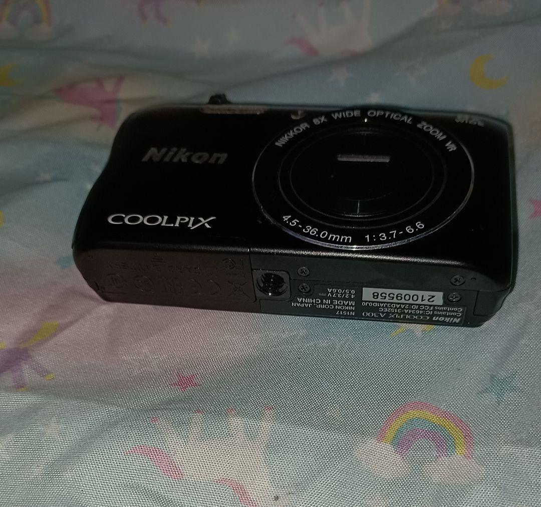 Nikon Coolpix A300 デジタルカメラ　ブラック