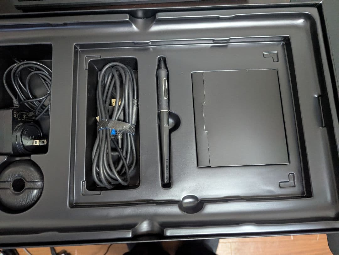 HUION Kamvas Pro 16 液晶ペンタブレット本体