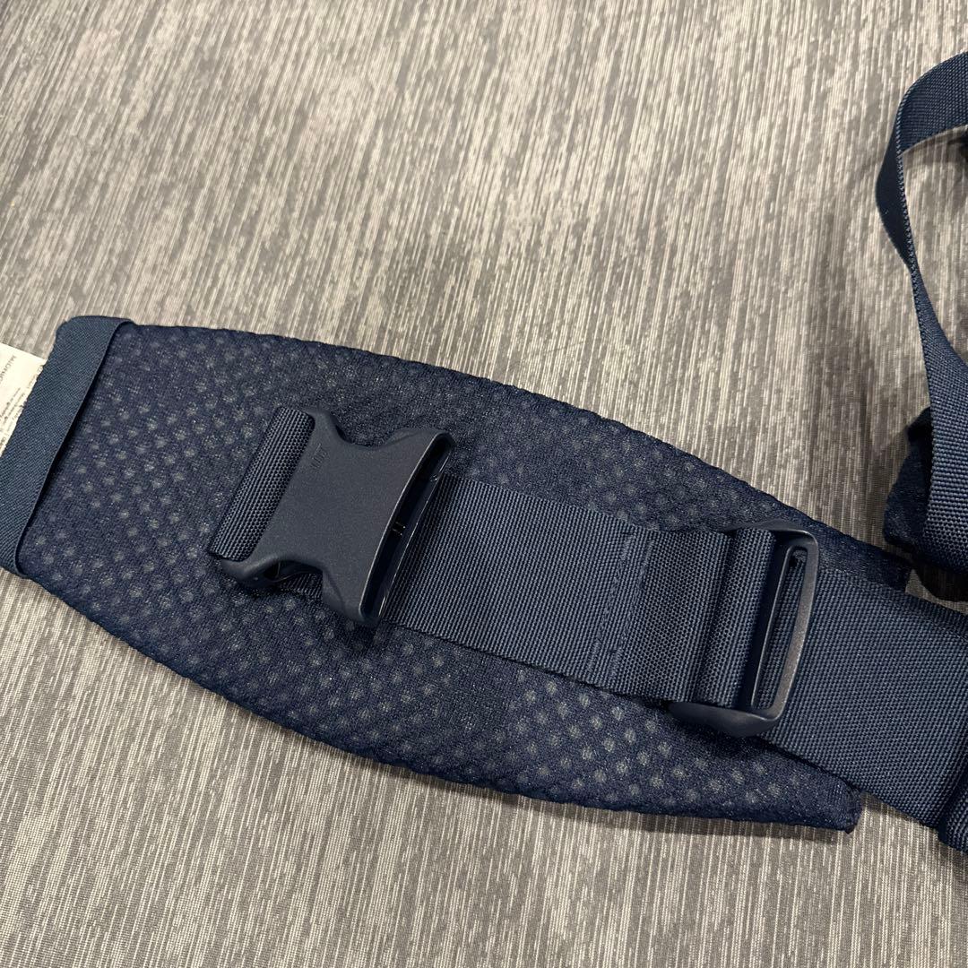 【美品】エルゴベビー オムニブリーズ 抱っこ紐 ミッドナイトブルー2024年製