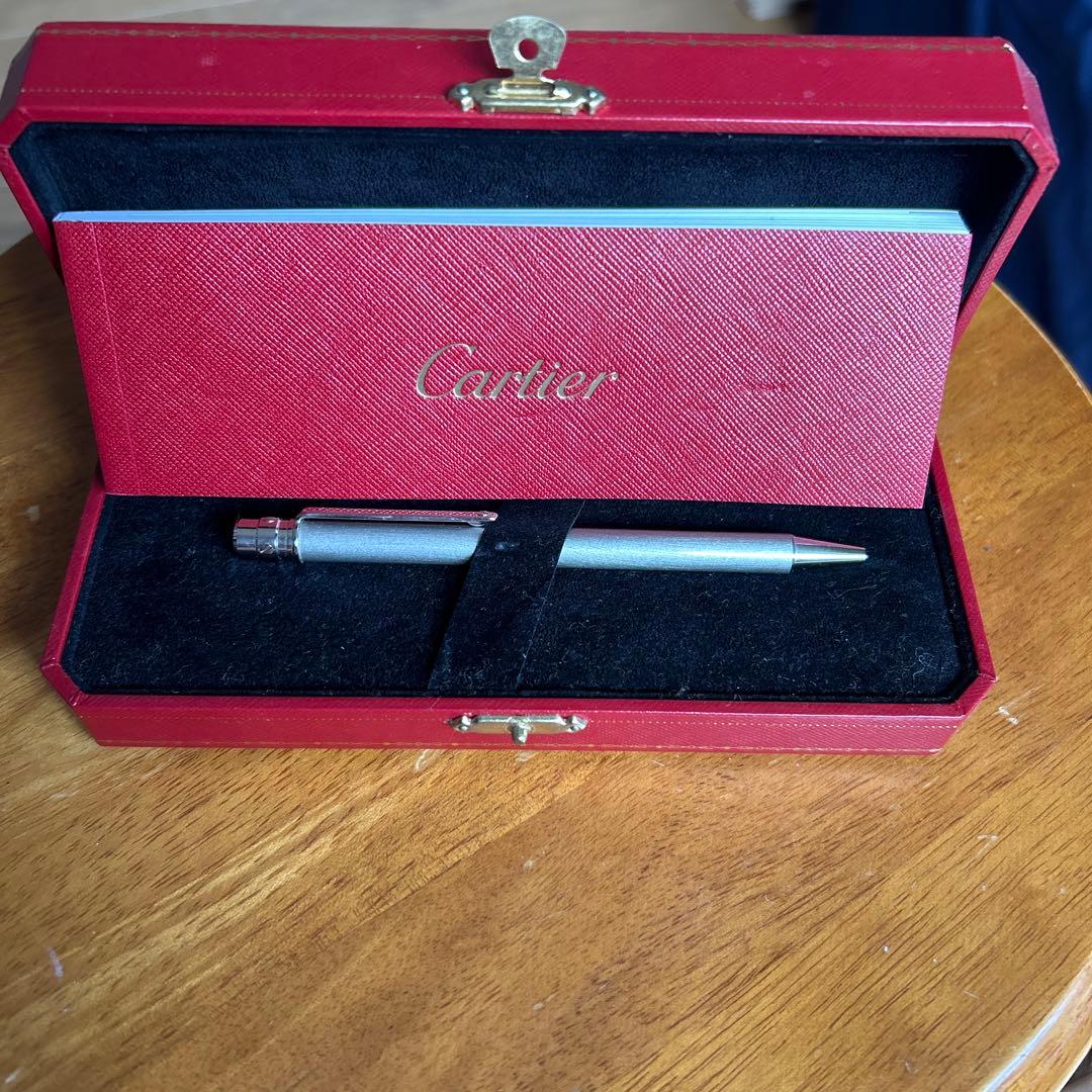 未使用　Cartier シルバーボールペン ケース付き