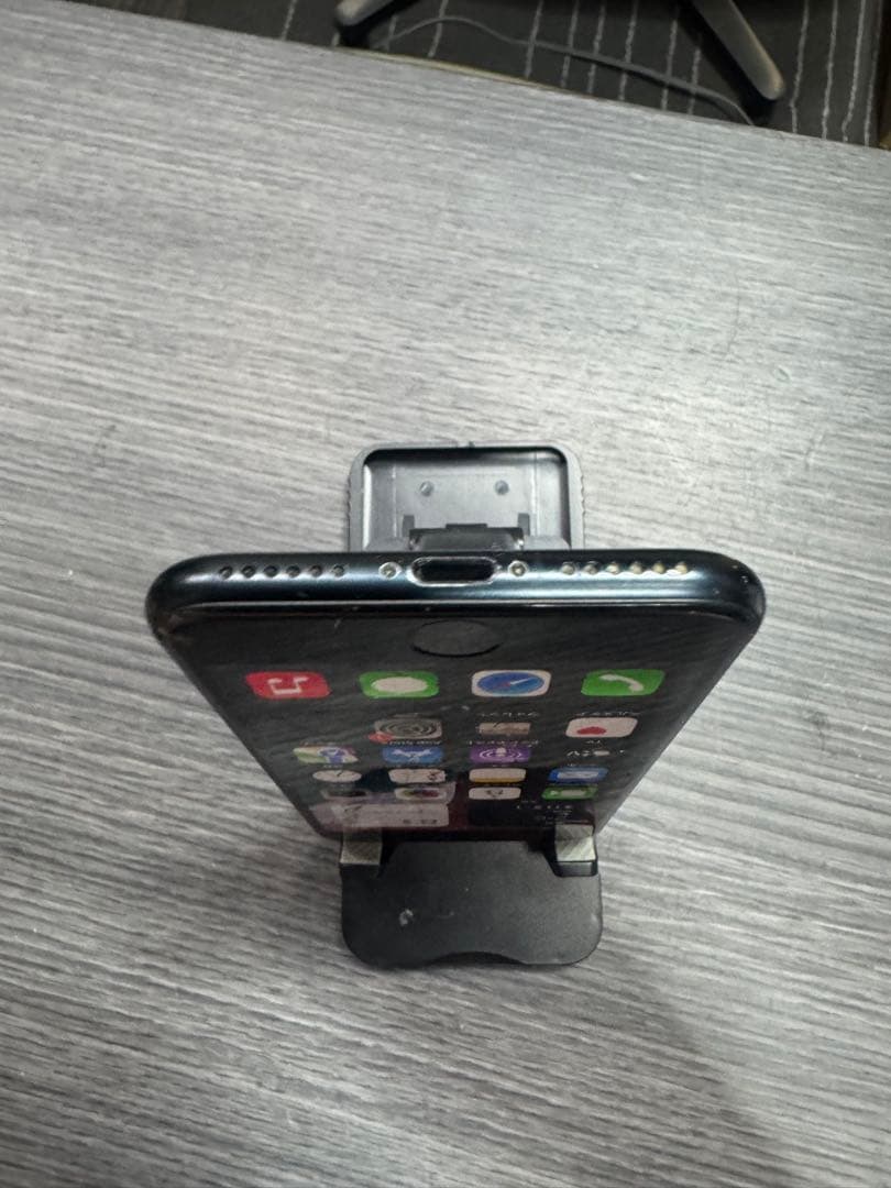 iPhonese3 第三世代　128gb ジャンク　画面割れ　se3