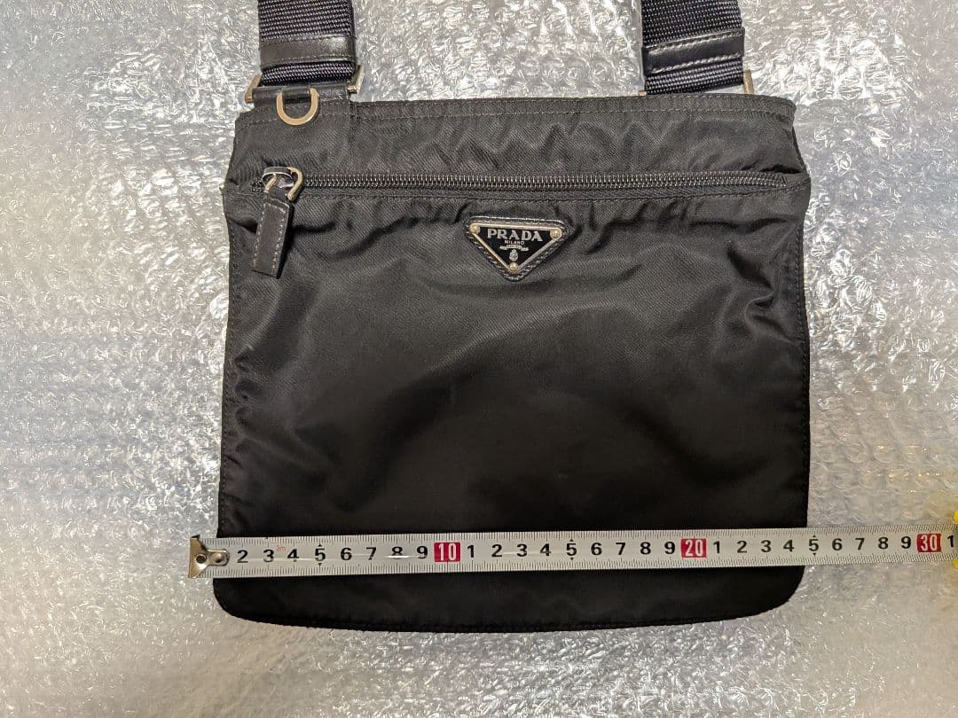 PRADA プラダ ナイロン ショルダーポーチ ブラック サコッシュ